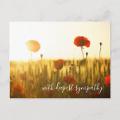 Carte Postale Poppies Rouges En Champ Ouvert Avec Une Sympathie  (Devant)