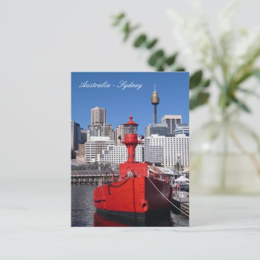 Carte Postale Port de Sydney, Bateau rouge, vacances Australie (Debout devant)