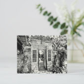 Carte Postale Porte balinaise (Debout devant)