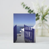 Carte Postale Porte bleue (Debout devant)