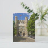 Carte Postale Porte du Trinity College et rangées de bicyclettes (Debout devant)