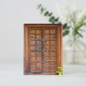 Carte Postale Porte indienne en bois (Debout devant)