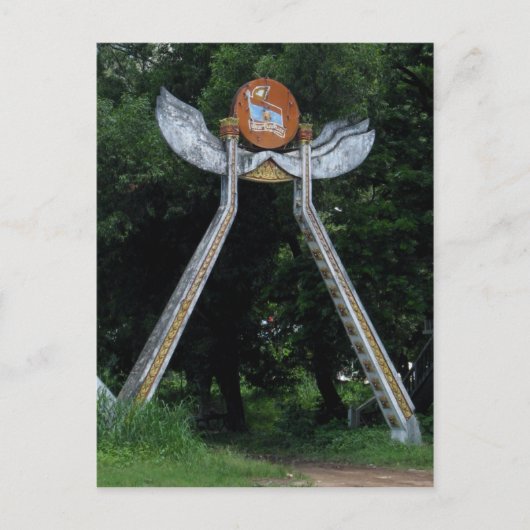 Carte Postale Porte Laotienne (Devant)