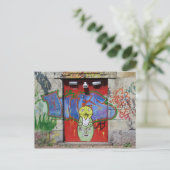 Carte Postale Porte rouge (Debout devant)