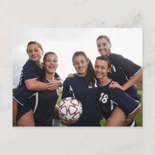 Carte Postale portrait de groupe d'ados joueuses de football