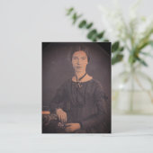 Carte Postale Portrait d'Emily Dickinson (Debout devant)