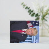 Carte Postale Portrait officiel de Donald Trump (Debout devant)