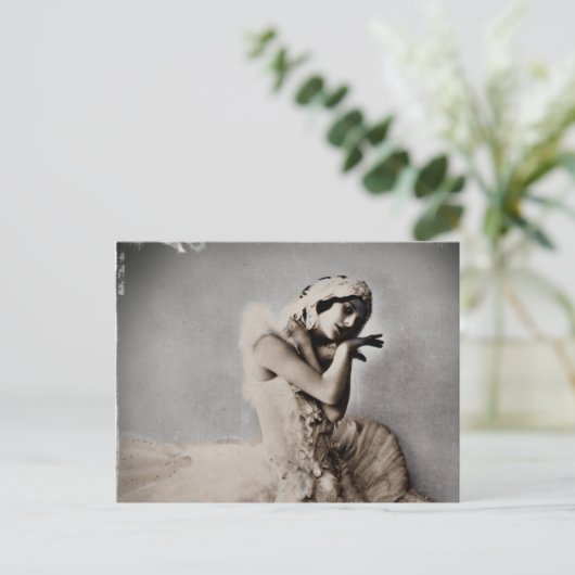 Carte Postale Posé en Pointe (Debout devant)