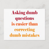 Carte Postale Poser des questions stupides est plus facile (Devant)