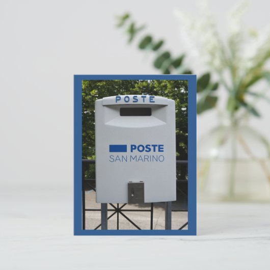 Carte Postale Poste Saint-Marin (Debout devant)