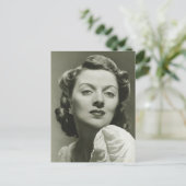 Carte Postale Poster une femme dans Studio 2 (Debout devant)