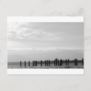 Carte Postale Posts Black and White Sky