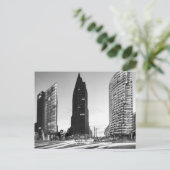Carte Postale Potsdamer Platz à Berlin (Debout devant)