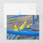 Carte Postale Poulets en caoutchouc dans un carrousel (Devant / Derrière)