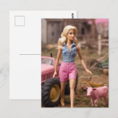 Carte Postale poupée blonde sur une ferme post-apocalyptique (Devant / Derrière)