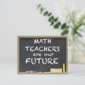 CARTE POSTALE POUR LES ENSEIGNANTS DE MATHÉMATIQUES (Debout devant)
