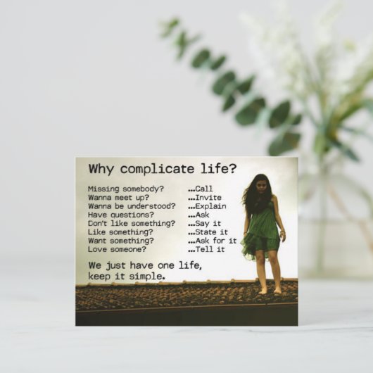 Carte Postale Pourquoi compliquer le devis (Debout devant)