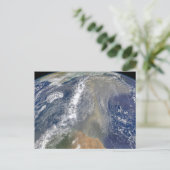 Carte Postale Poussière en direction de l'Amérique du Sud (Debout devant)