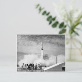 Carte Postale Premier lancement de fusée, Cape Canaveral, "Bumpe (Debout devant)