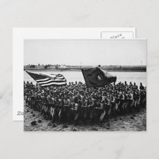 Carte Postale Première à combattre un groupe de Marines de la Pr (Devant / Derrière)