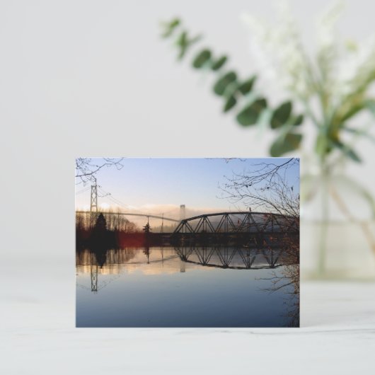 Carte Postale Première étroite (Debout devant)