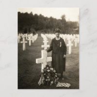 Première Guerre mondiale Mère américaine à sa tomb
