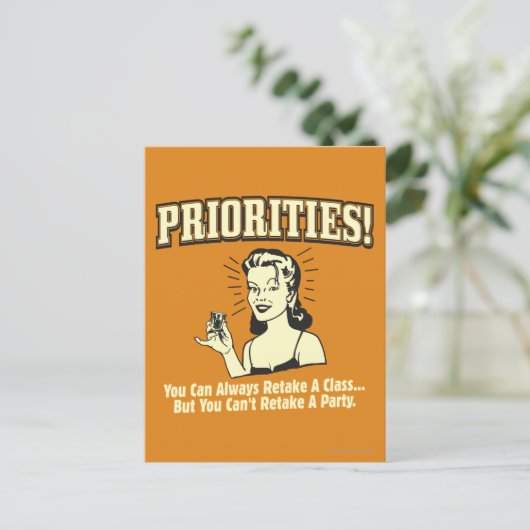Carte Postale Priorités : Vous pouvez toujours réintégrer une cl (Debout devant)