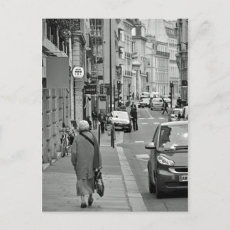 Carte Postale Promenade à Paris