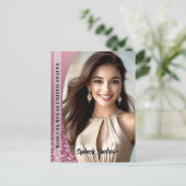 Carte postale promotionnelle de concours Raspberry (Debout devant)