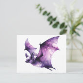 Carte Postale Purple Bat Flying Watercolor Art (Debout devant)
