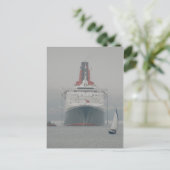 Carte Postale QE2 on the River Forth (Debout devant)