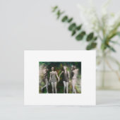 Carte Postale Quatre Femmes Bronzant. Collage (Debout devant)