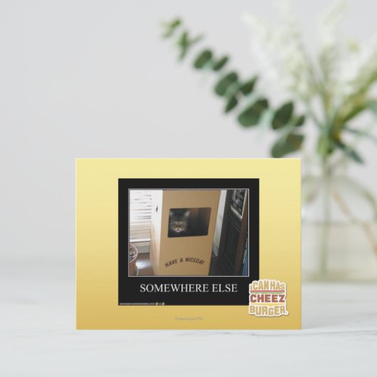 Carte Postale Quelque part ailleurs (Debout devant)