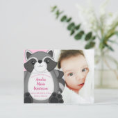 Carte Postale Raccoon Baby shower rose (Debout devant)
