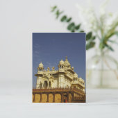 Carte Postale Rajasthan, Inde Une femme debout et accienne (Debout devant)