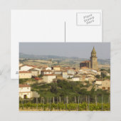 Carte Postale Rangées de vignes au premier plan cadre le (Devant / Derrière)