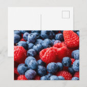 Carte Postale Raspberries et Blueberries (Devant / Derrière)