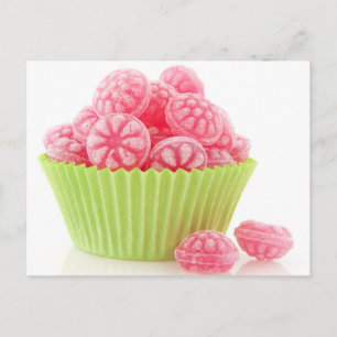 Carte Postale Raspberry clay candy sweets en green cup cake