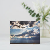 Carte Postale Rayons de soleil venant d'en haut (Debout devant)