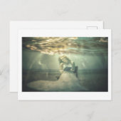 Carte Postale Reading Under Sea beau art imaginaire original (Devant / Derrière)