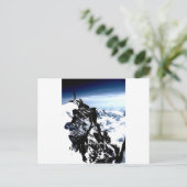 Carte Postale Réalisation de l'alpiniste hiver de neige (Debout devant)