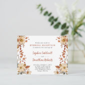 Carte Postale Réception de soirée avec des fleurs sauvages Maria (Debout devant)