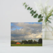 Carte Postale Red Barn Under (Debout devant)