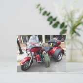 Carte Postale Red Motor Trike (Debout devant)