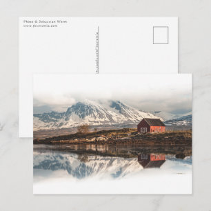 Carte Postale Red Scandinavian Boat House