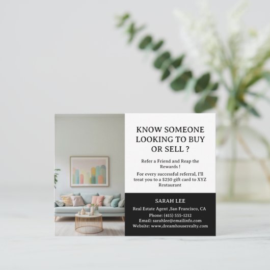 Carte postale Référencement immobilier (Debout devant)