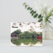 Carte Postale reflet du lac hanoi (Debout devant)