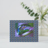 Carte Postale RÉFLEXION Fleur sur une DEW DROP . CADEAUX bas pri (Debout devant)