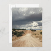 Carte Postale Regard en bas d'une route de campagne de saleté (Devant / Derrière)