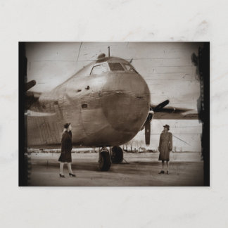Carte Postale Regard sur le bombardement